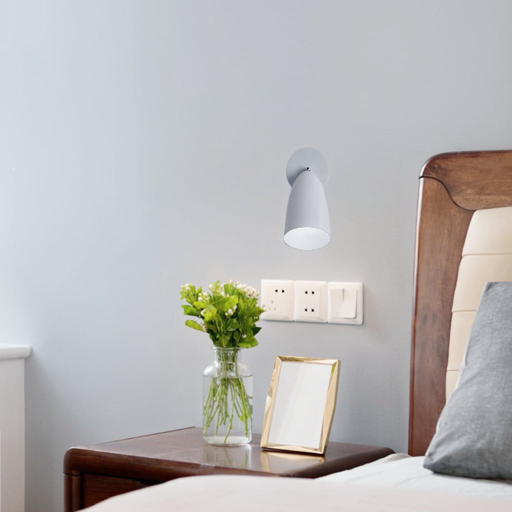Modern Adjustable Single Wall / Ceiling Spotlight With LED GU10 Bulb In Cool White / Warm White